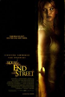 دانلود فیلم House at the End of the Street 201236499-1924977092