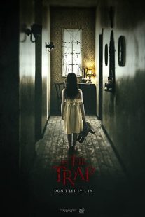 دانلود فیلم In the Trap 201939631-275465070