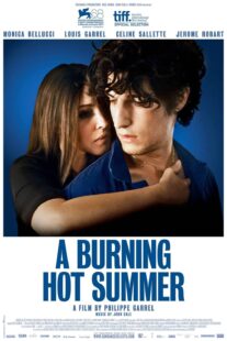دانلود فیلم A Burning Hot Summer 2011330628-1867576912