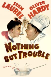 دانلود فیلم Nothing But Trouble 1944404817-267324294