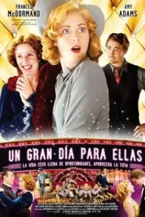 دانلود فیلم Miss Pettigrew Lives for a Day 2008425519-1443453353