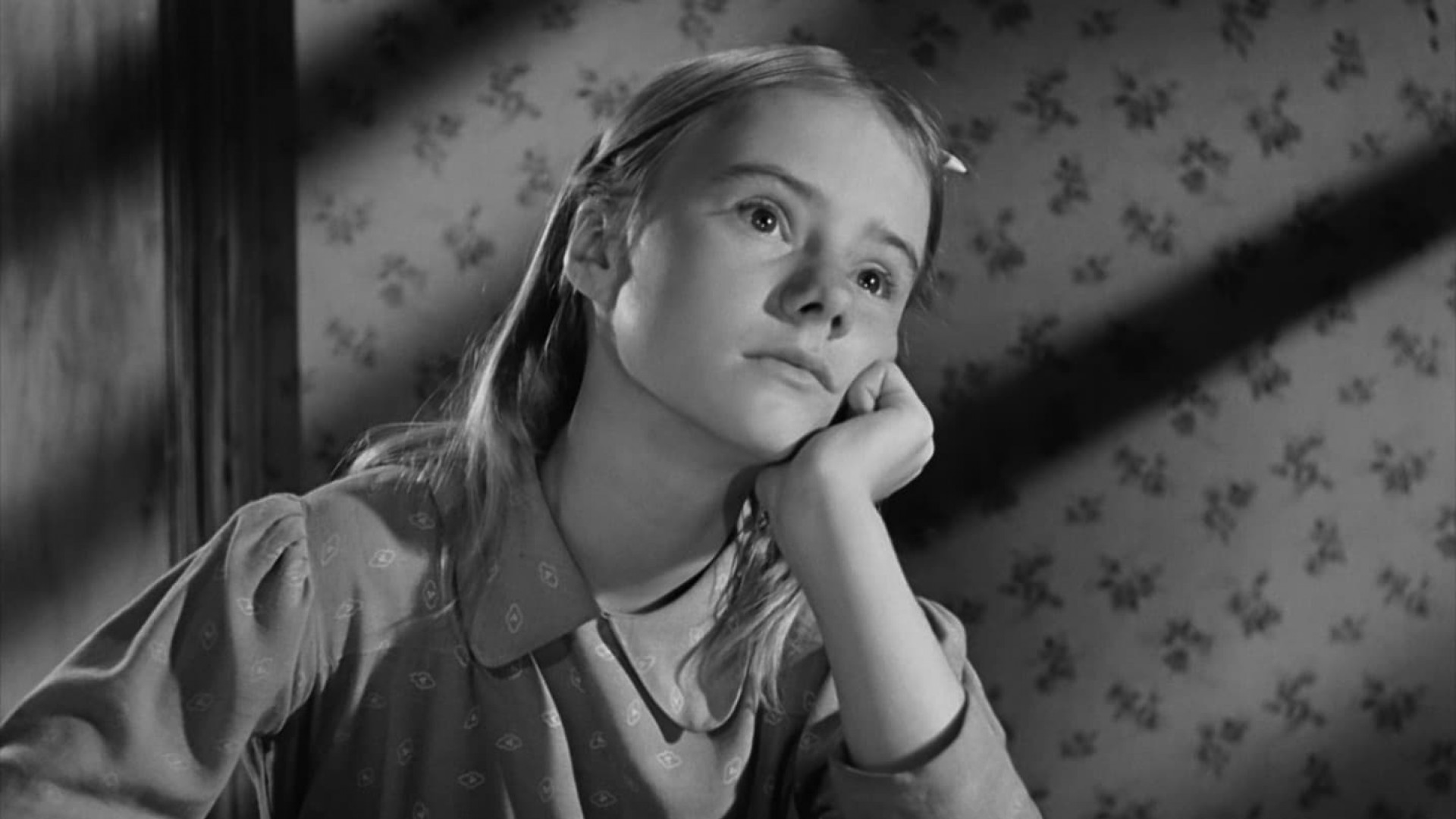 دانلود فیلم A Tree Grows in Brooklyn 1945