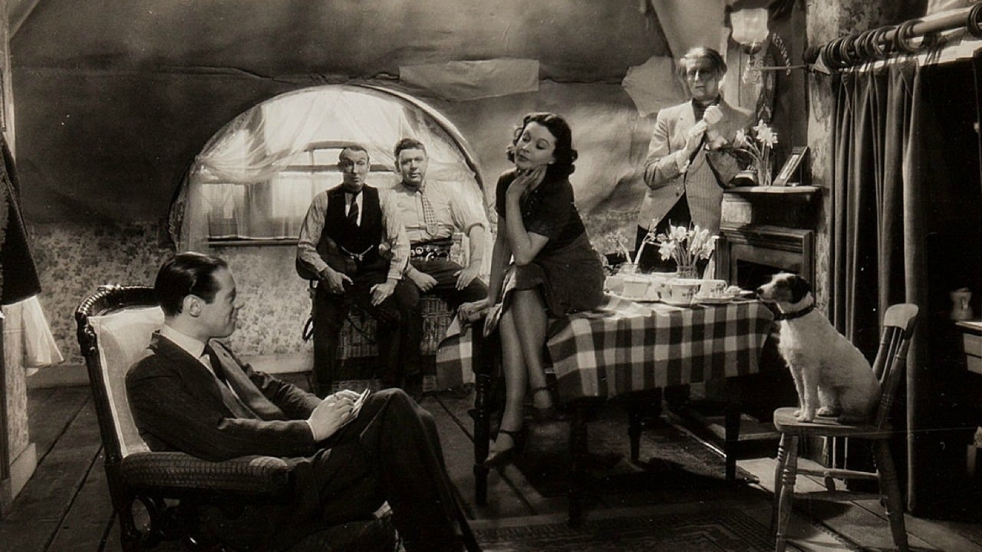 دانلود فیلم Sidewalks of London 1938