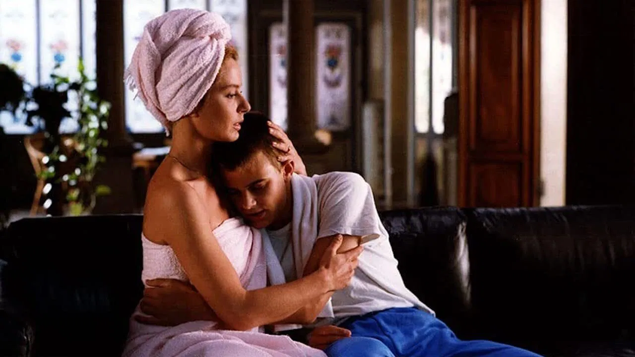 دانلود فیلم The Dark Side of Love 1984