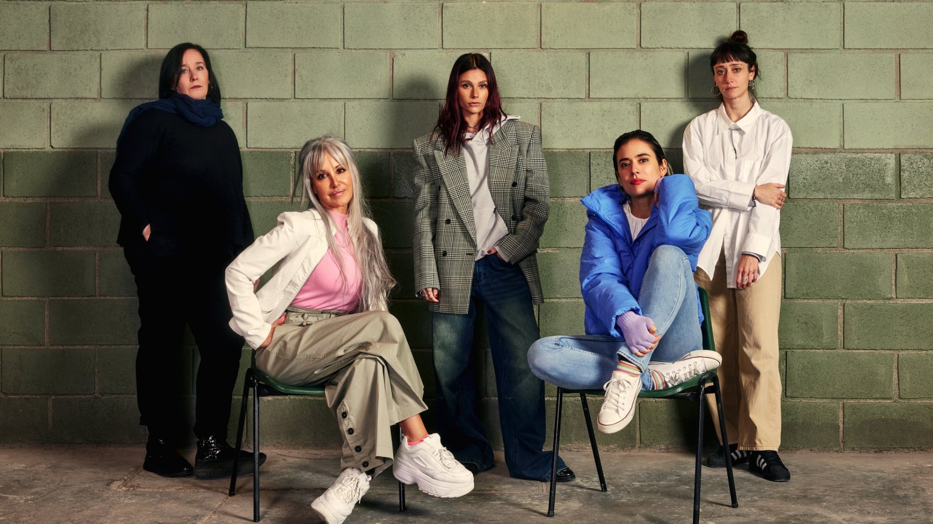 دانلود سریال In the Mud